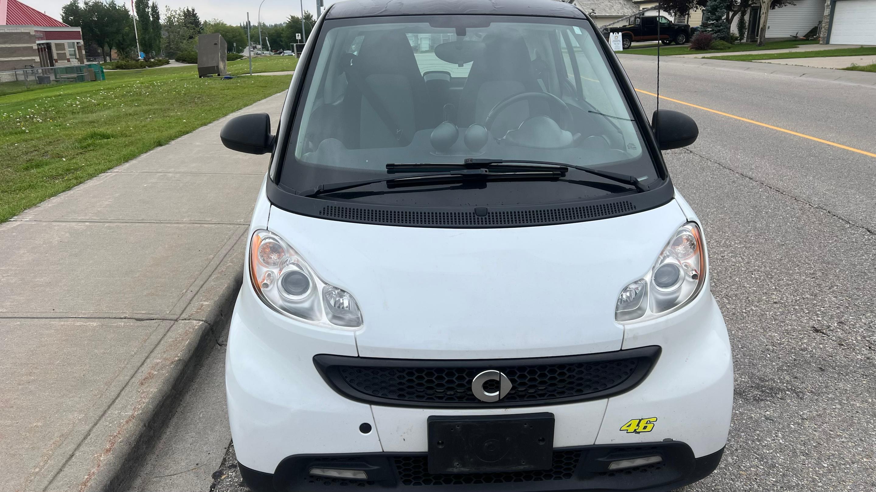 smart fortwo 2013 in Calgary, AB