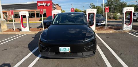 Tesla Model Y 2026