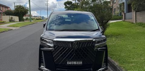 Toyota Alphard Luxury 2021