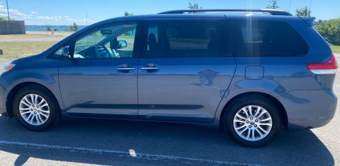 Toyota Sienna 2014