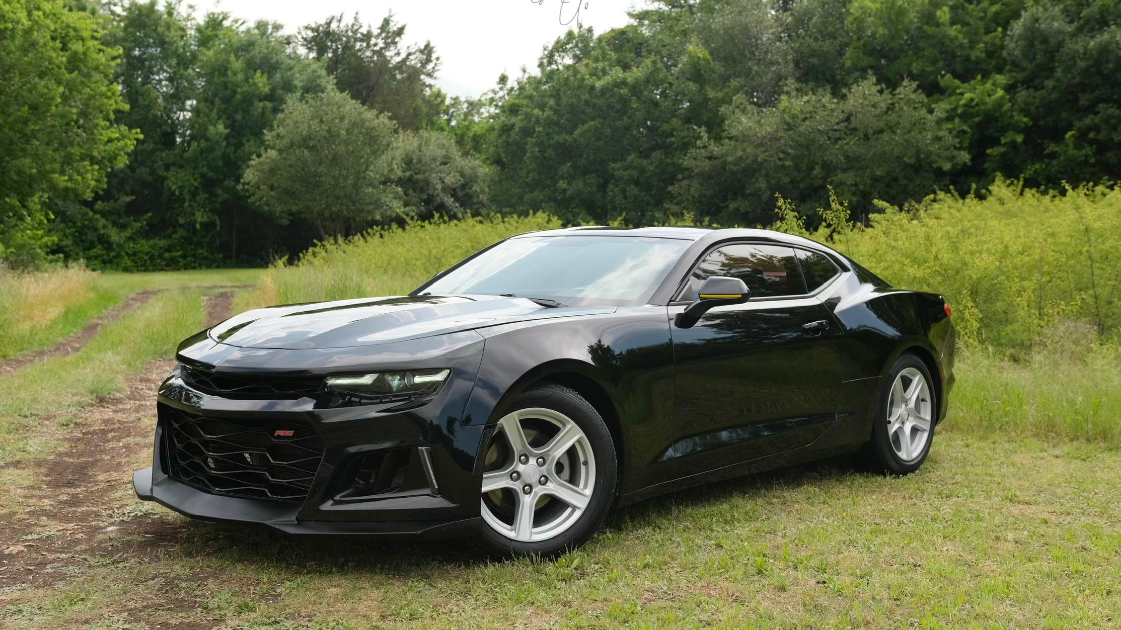 Chevrolet Camaro 2019 in 