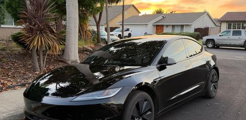 Tesla Model 3 2025