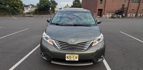 Toyota Sienna 2014
