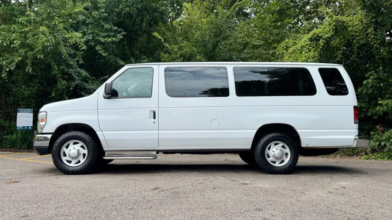 Ford Econoline 2014 in Des Plaines, IL