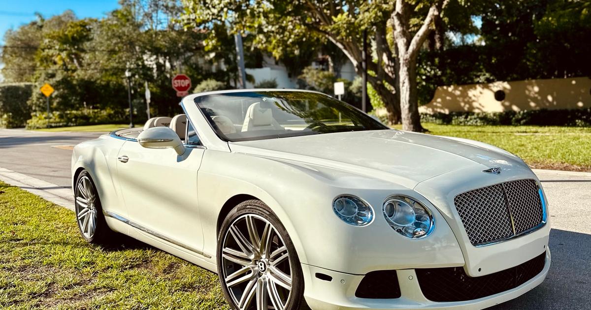Bentley Continental GT 2014 rental in Maspeth, NY by Suhrab K. Turo