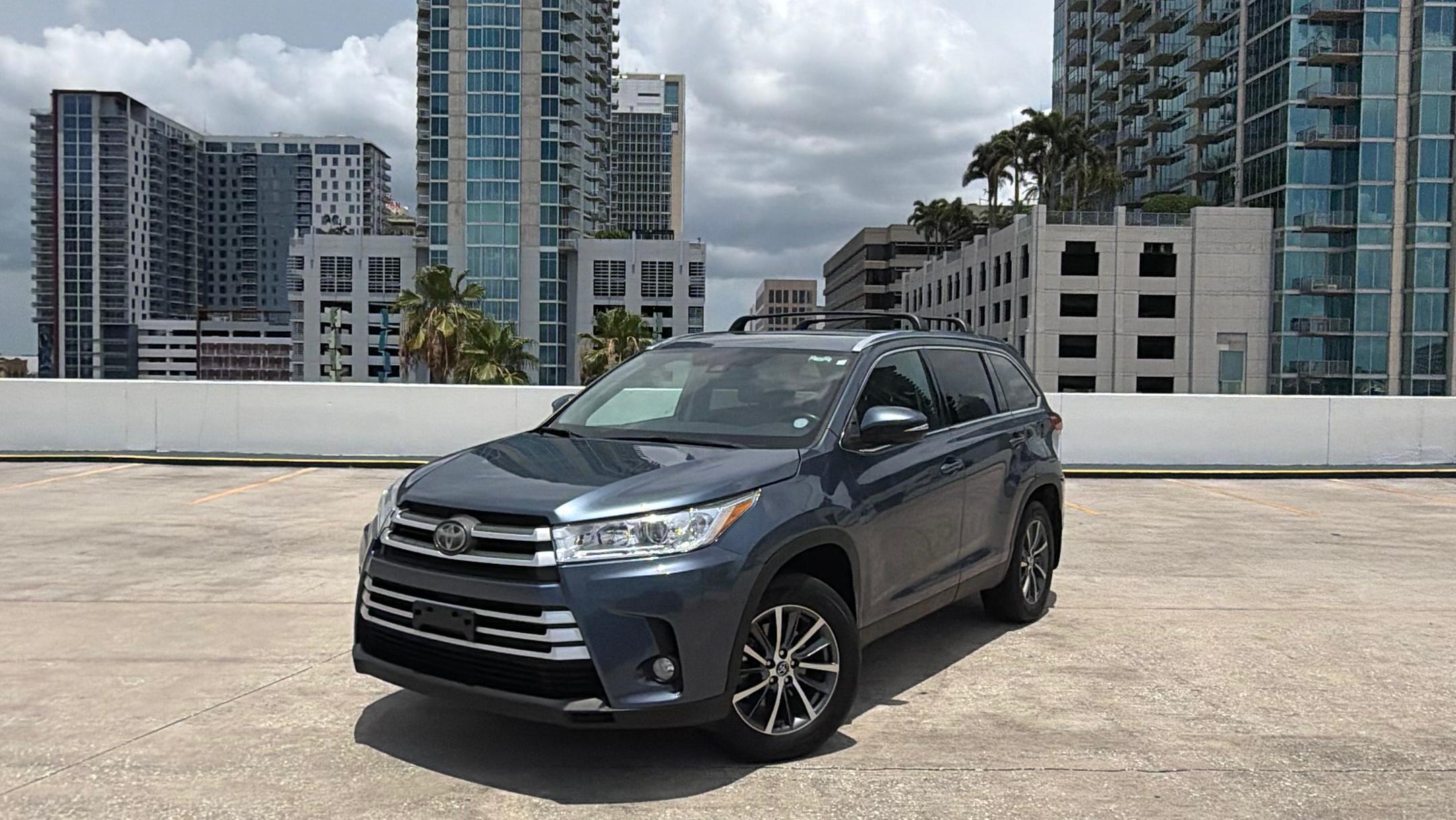 Toyota Highlander 2019 in Lutz, FL