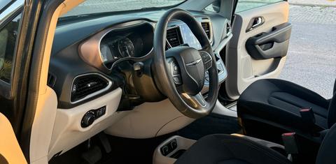 Chrysler Pacifica 2017