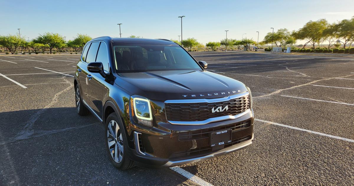 Kia Telluride 2022 rental in Phoenix, AZ by Lenore S. Turo