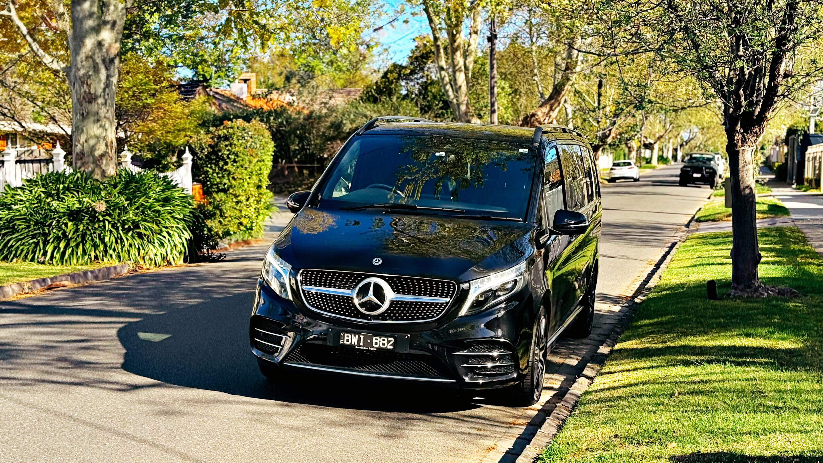 Mercedes-Benz V-CLASS 2021 in Melbourne Airport