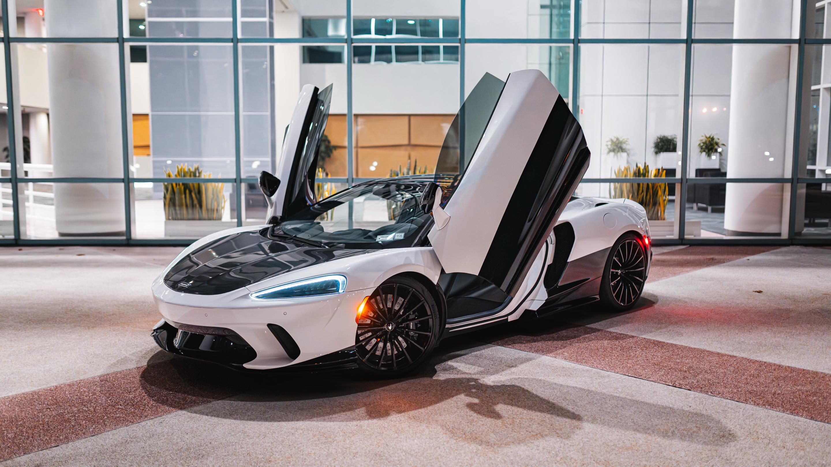 McLaren GT 2021 in 