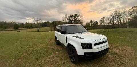 Land Rover Defender 2024