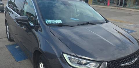 Chrysler Pacifica 2023