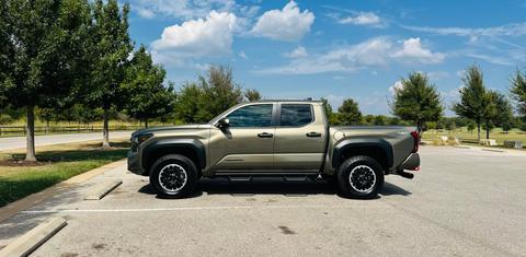 Toyota Tacoma 2025