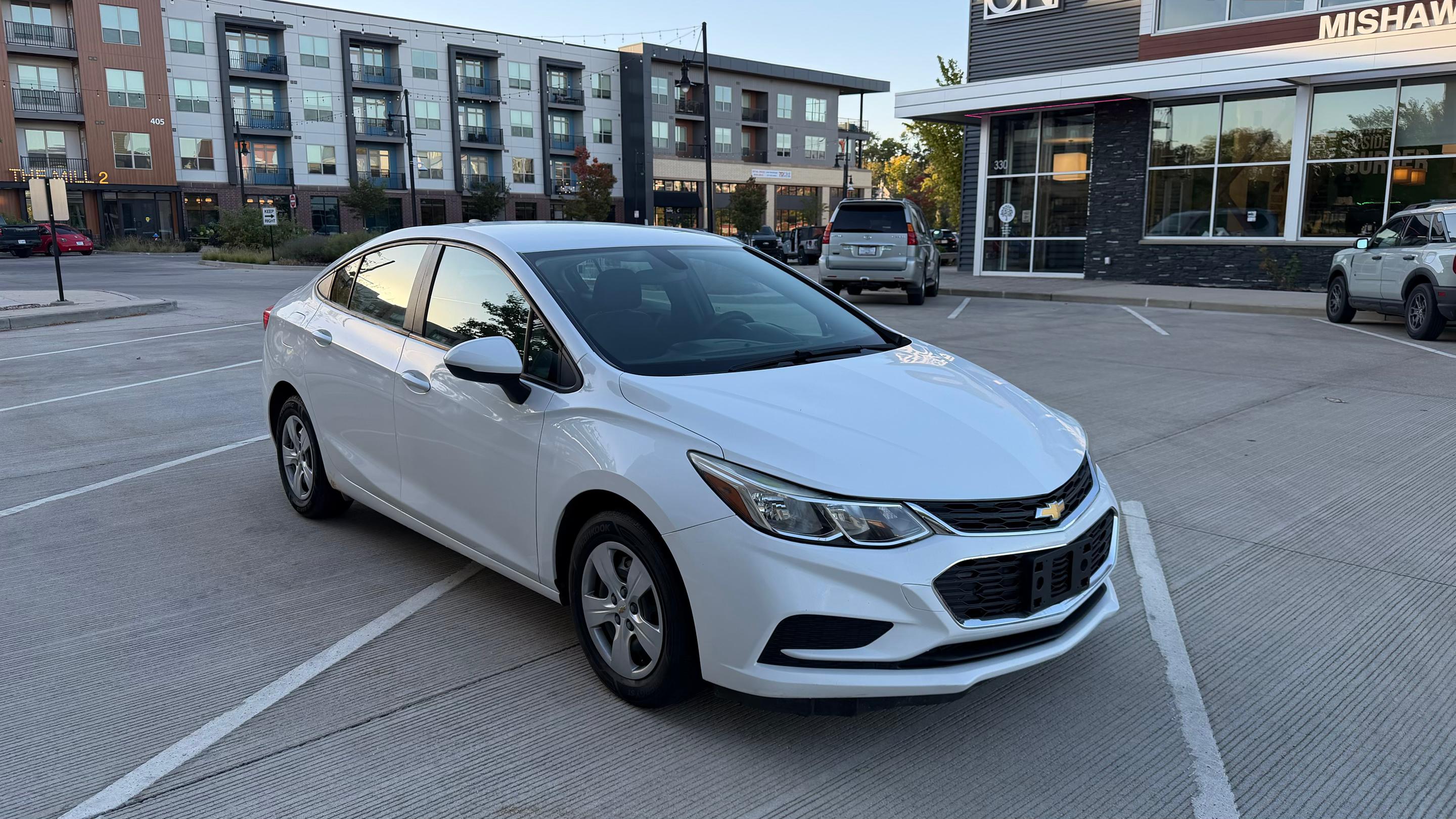 Chevrolet Cruze 2017 in Mishawaka, IN