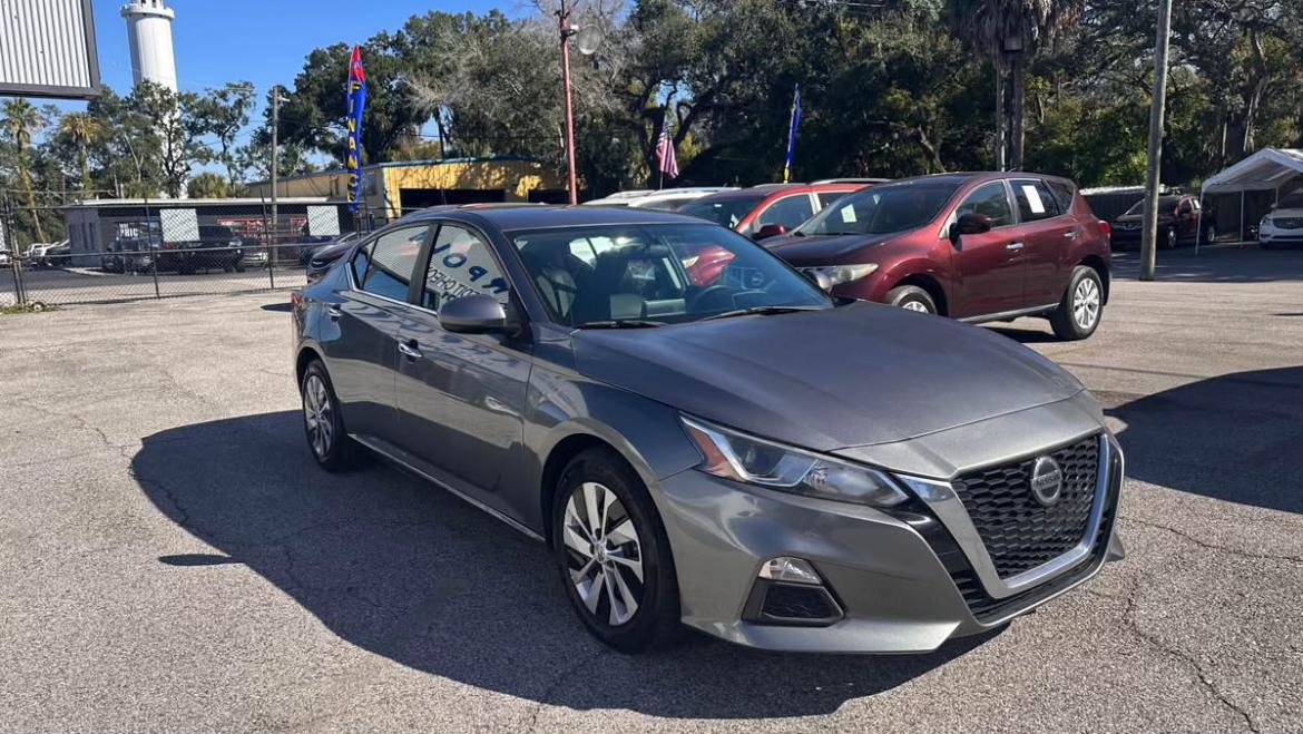 Nissan Altima 2020 in Tampa, FL