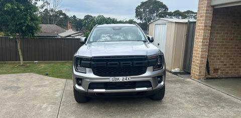 Ford EVEREST 2024