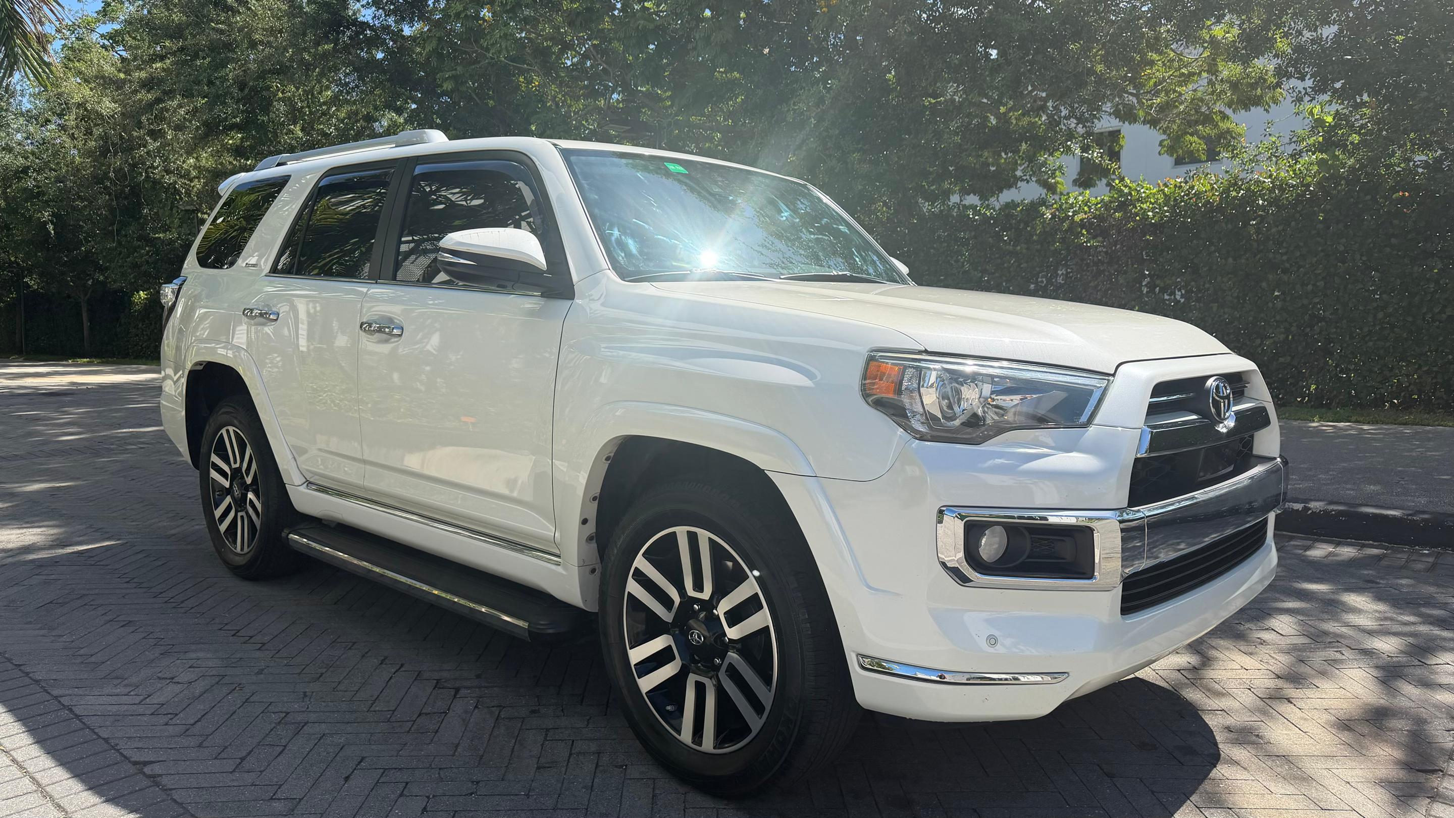 Toyota 4Runner 2020 in Doral, FL