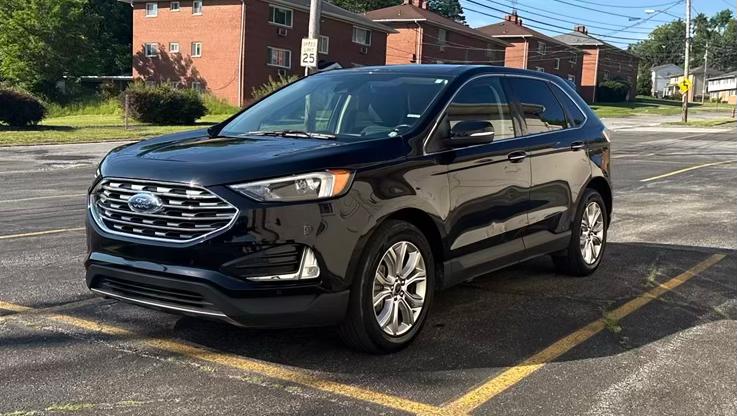 Ford Edge 2023 in Garfield Heights, OH