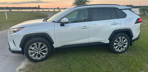 Toyota RAV4 2024