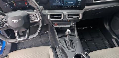 Ford Mustang 2024