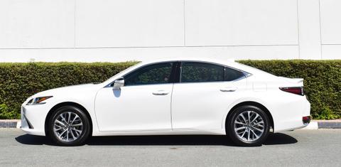 Lexus ES 2023