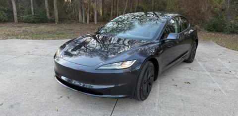 Tesla Model 3 2025