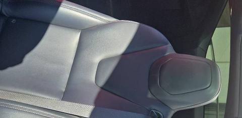 Tesla Model X 2021