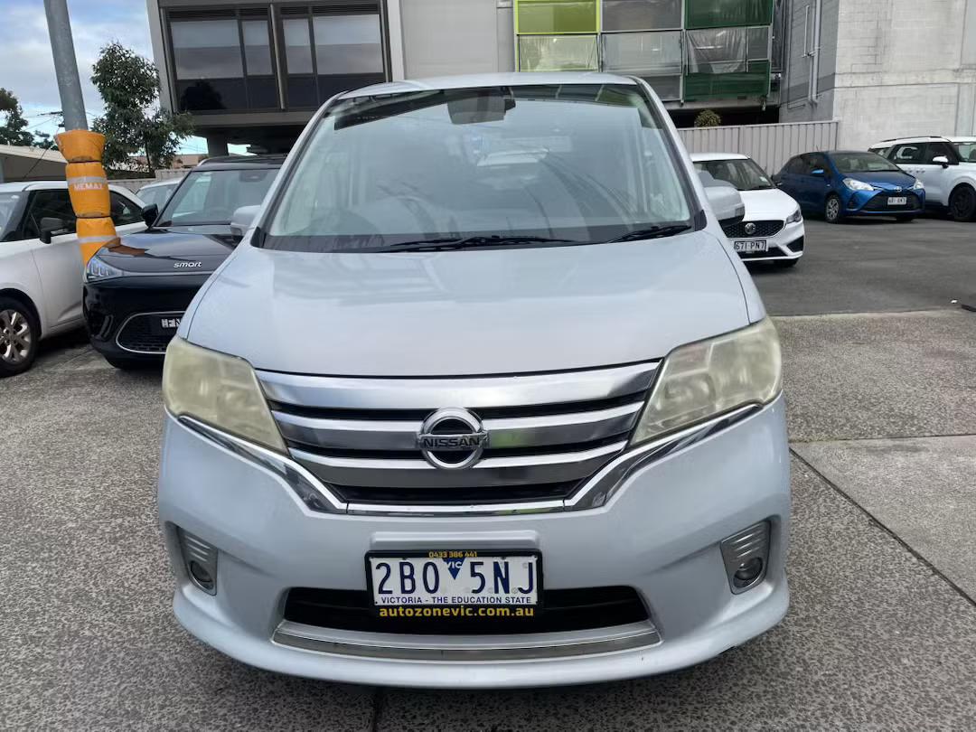 Nissan Serena 2013 in Cambridge