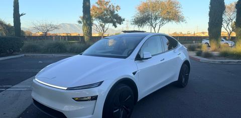 Tesla Model Y 2026