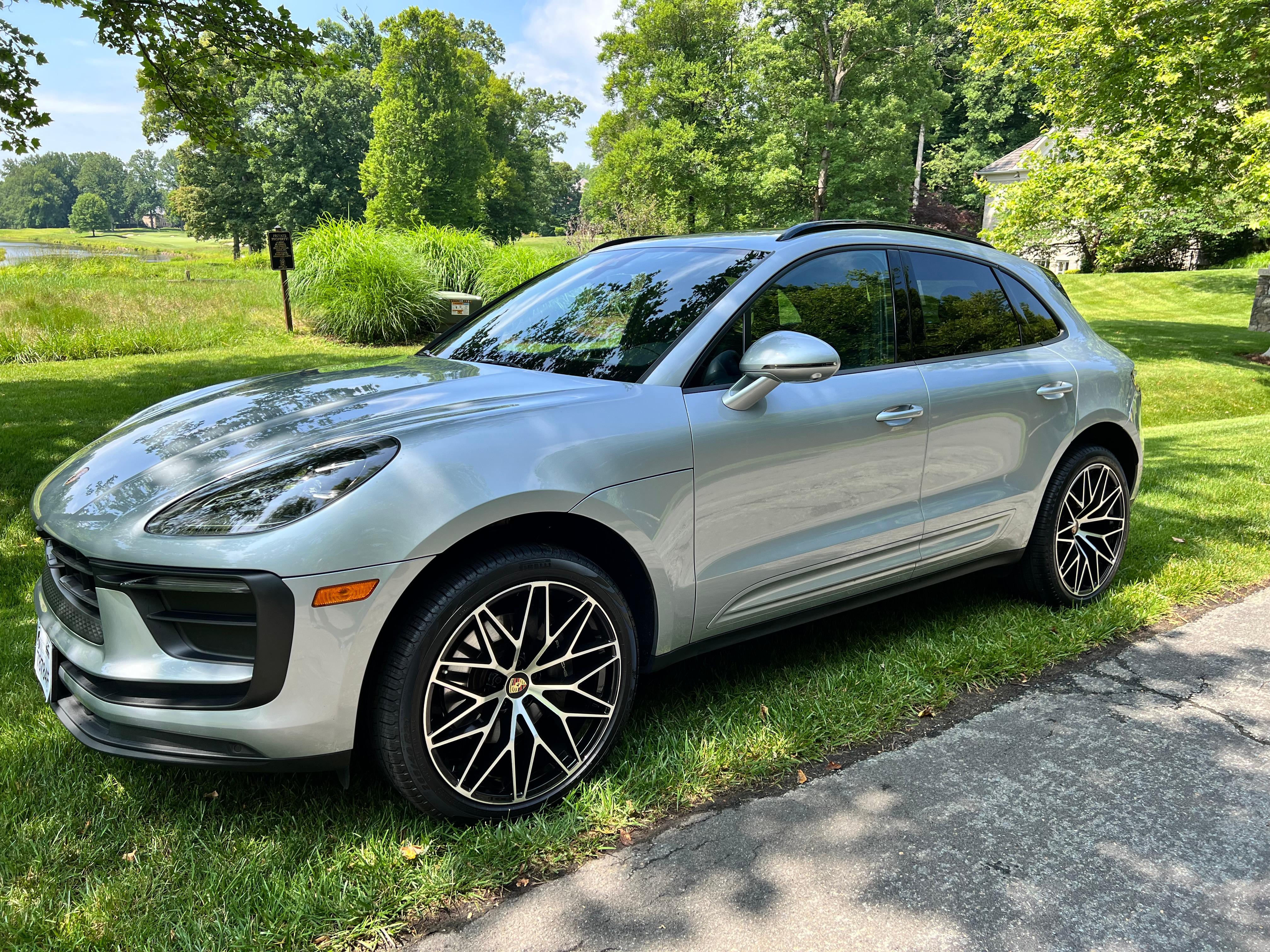 Porsche Macan 2024 in Bethesda, MD