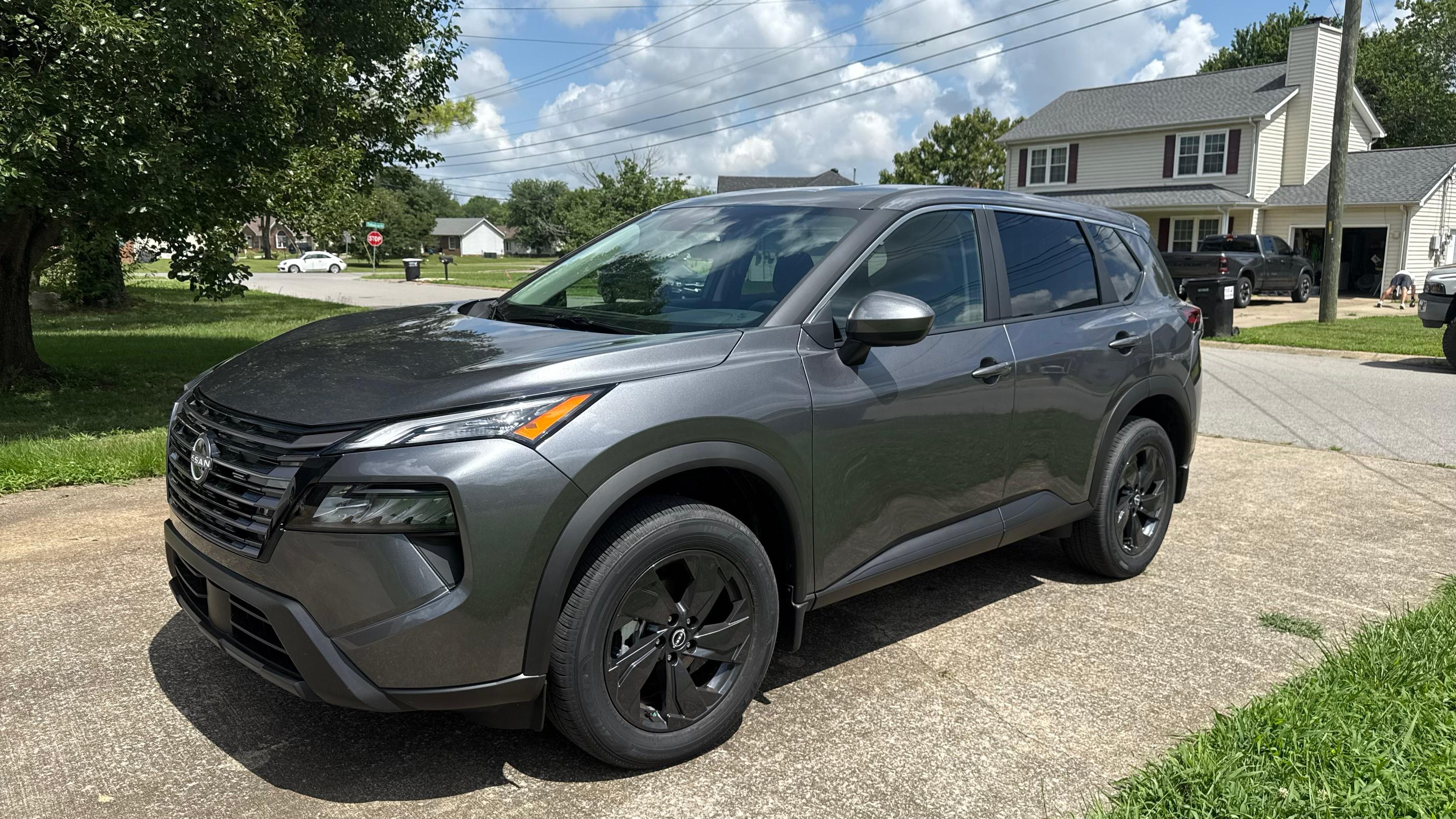 Nissan Rogue 2026 in Clarksville, TN