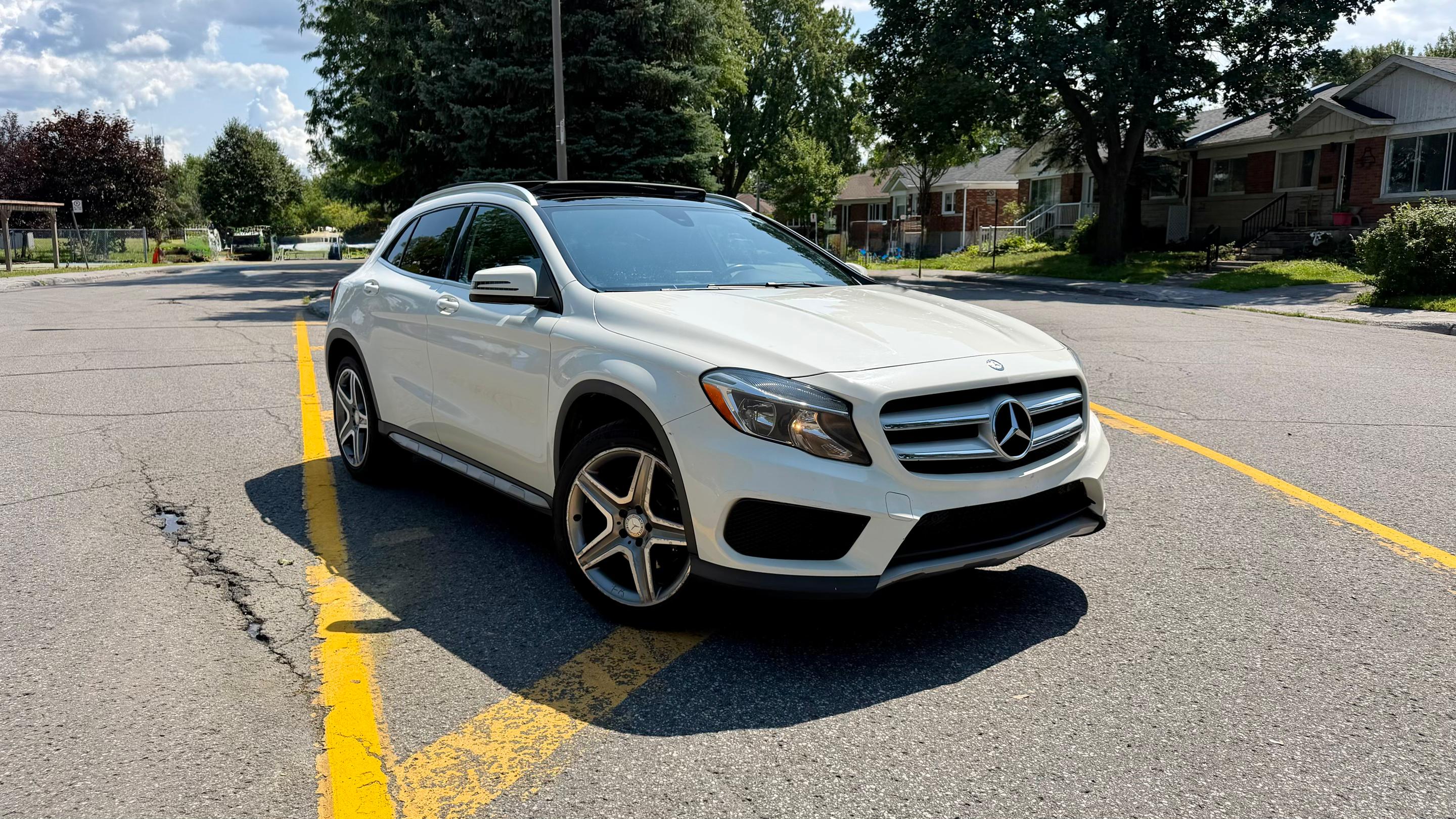 Mercedes-Benz GLA-Class 2017 à Montréal, QC