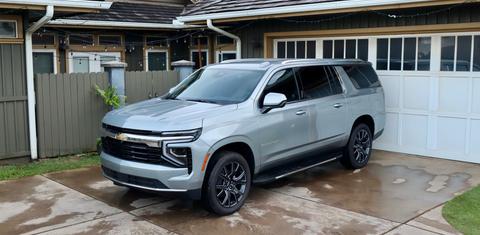 Chevrolet Suburban 2025