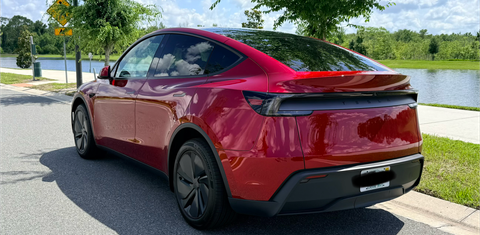 Tesla Model Y 2026
