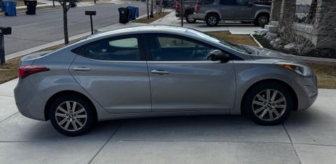 Hyundai Elantra 2015