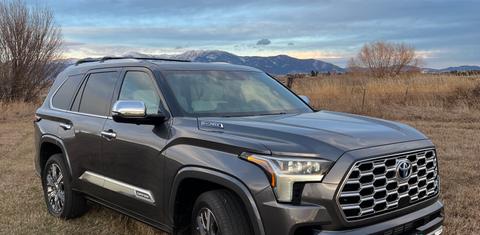 Toyota Sequoia 2023