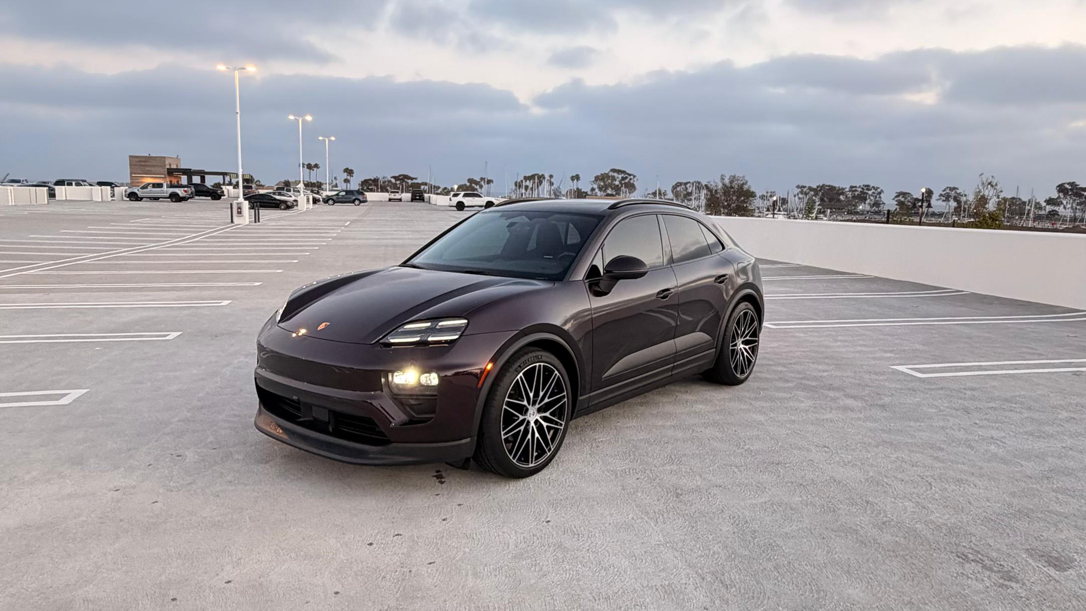 Porsche Macan 2024 in Irvine, CA
