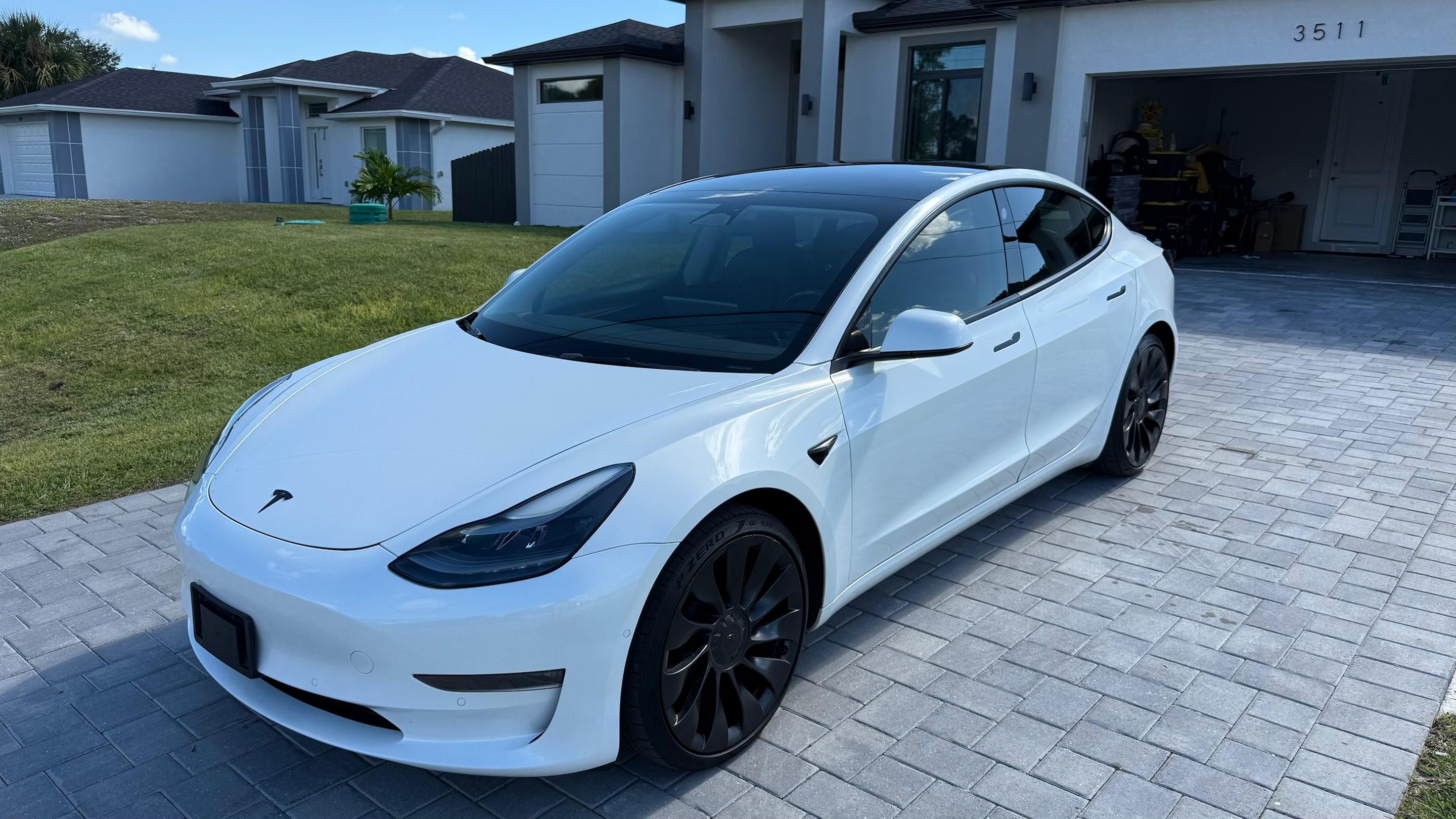 Tesla Model 3 2022 in Lehigh Acres, FL