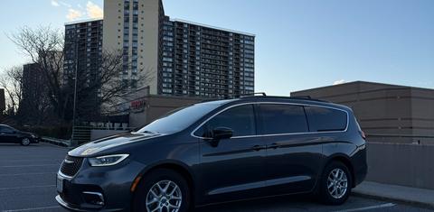 Chrysler Pacifica 2022