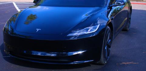 Tesla Model 3 2025