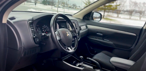 Mitsubishi Outlander 2017