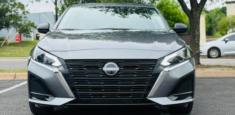 Nissan Altima 2025