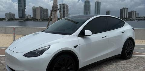 Tesla Model Y 2022