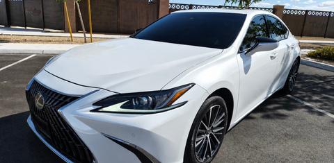 Lexus ES 2025