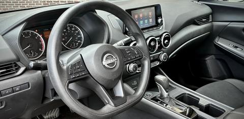 Nissan Sentra 2024