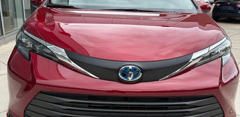 Toyota Sienna 2025