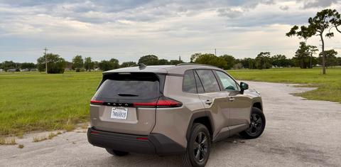 Toyota RAV4 Hybrid 2026