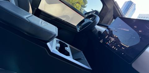 Tesla Cybertruck 2024