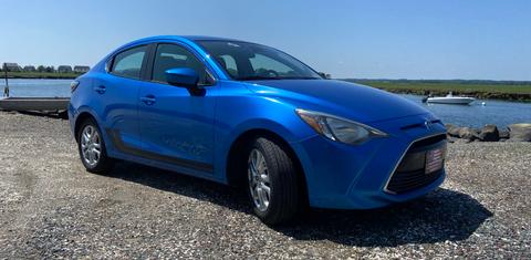 Scion iA 2016