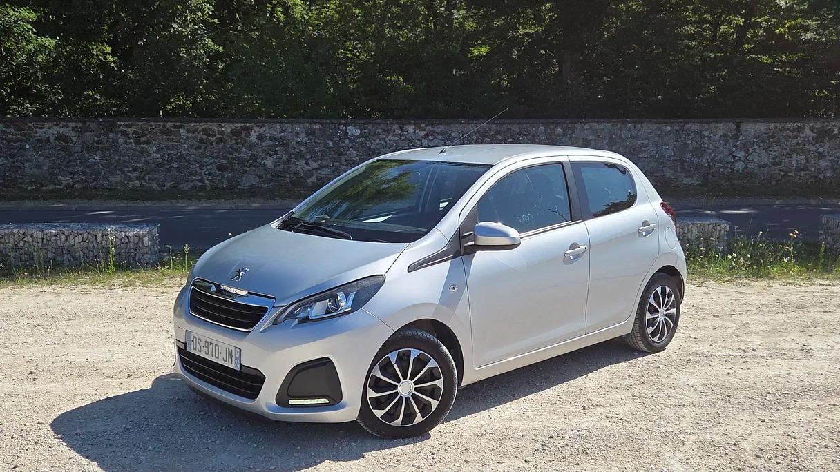 Peugeot 108 2015 à Melun